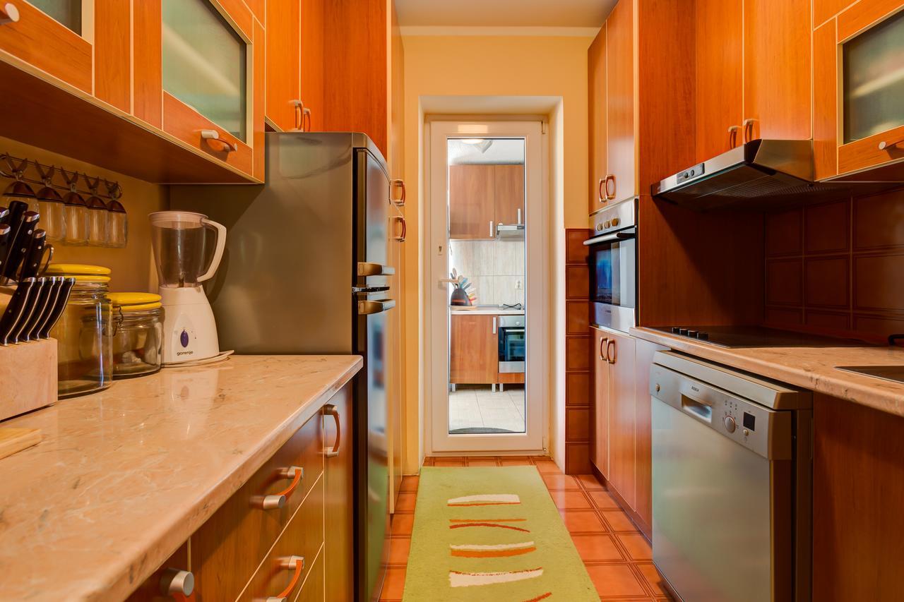 Apartments Varja สเวติ สเตฟาน ภายนอก รูปภาพ